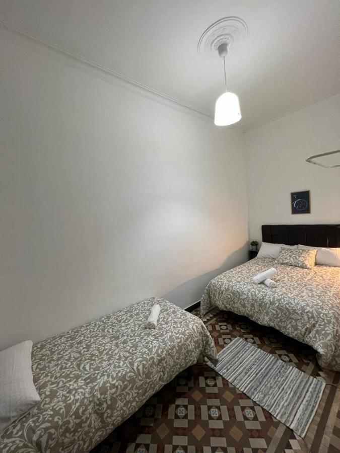 A & M Barcelona Hostal 外观 照片