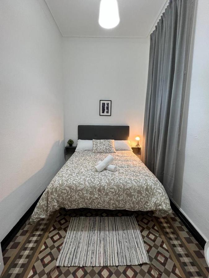 A & M Barcelona Hostal 外观 照片